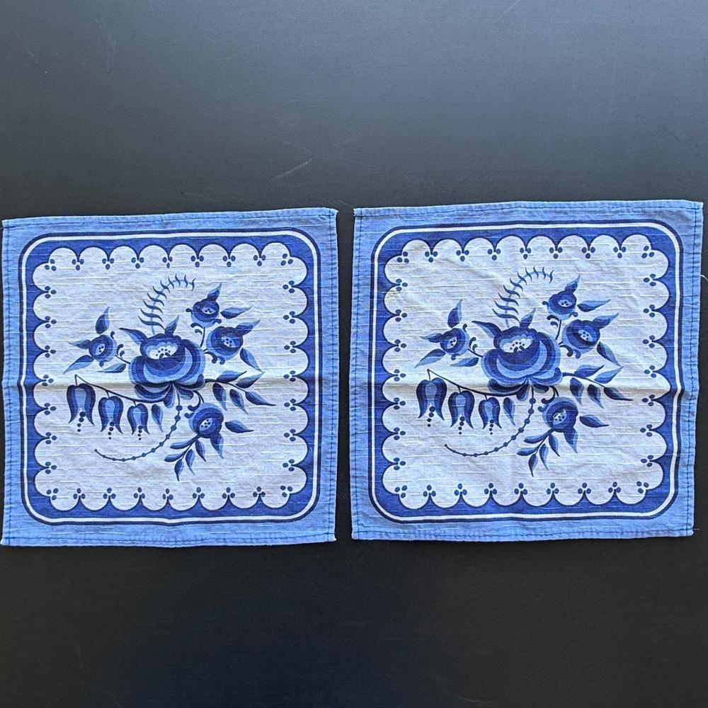 Vintage Blue Floral Cloth Napkins Set of 2 Scalloped Border 11x11 Square Linens